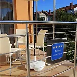 Appartement Lency *