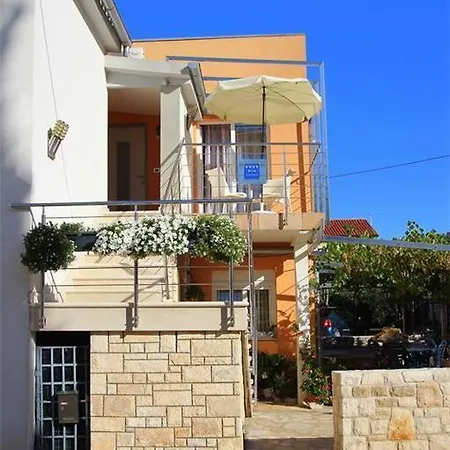 Lency Apartament *